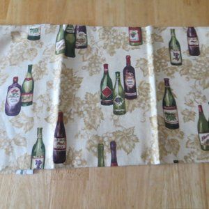 Wine Lover Fabric, 33 x 44